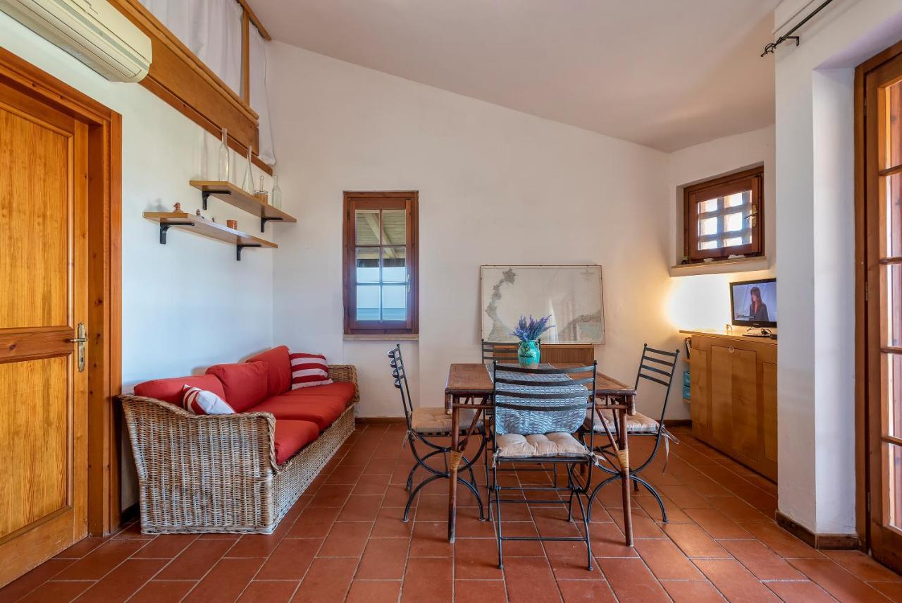 Sardinia Re - Villino Maja Villa Stintino Esterno foto